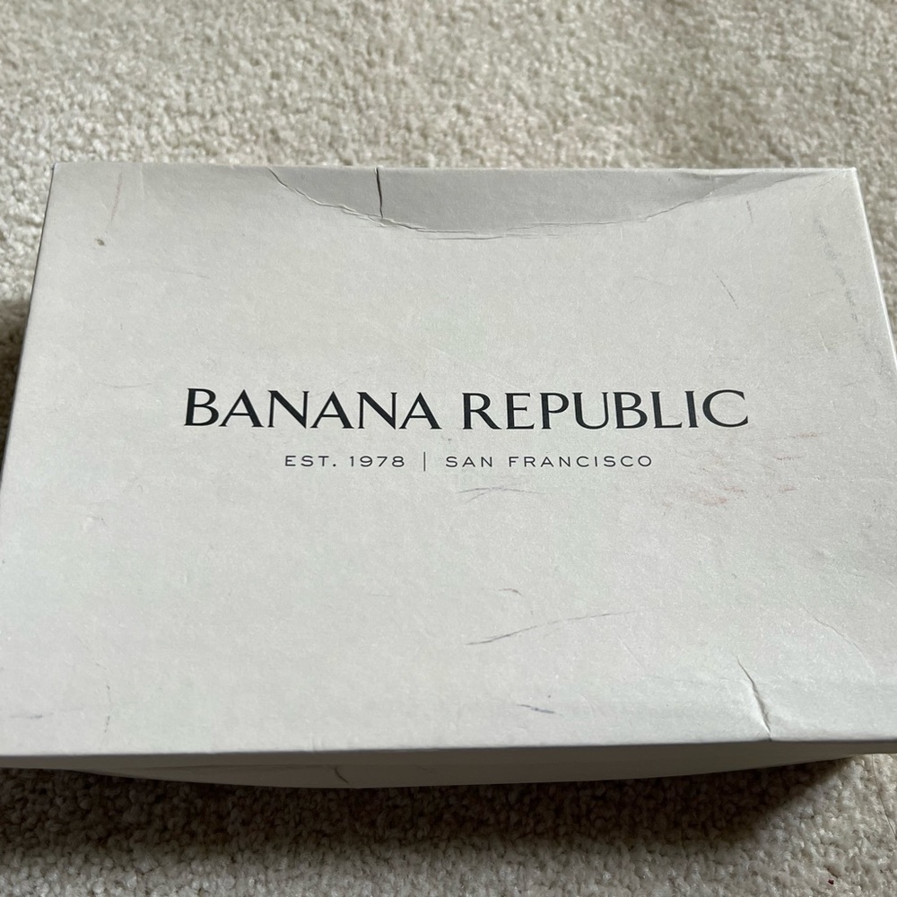 Banana Republic Empty Jewelry Accessories Box Empty Foam 8” X 5.75”  Storage Box